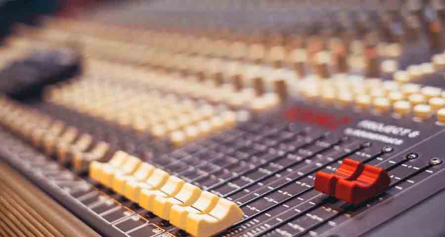 Mixing on Studio F Athens